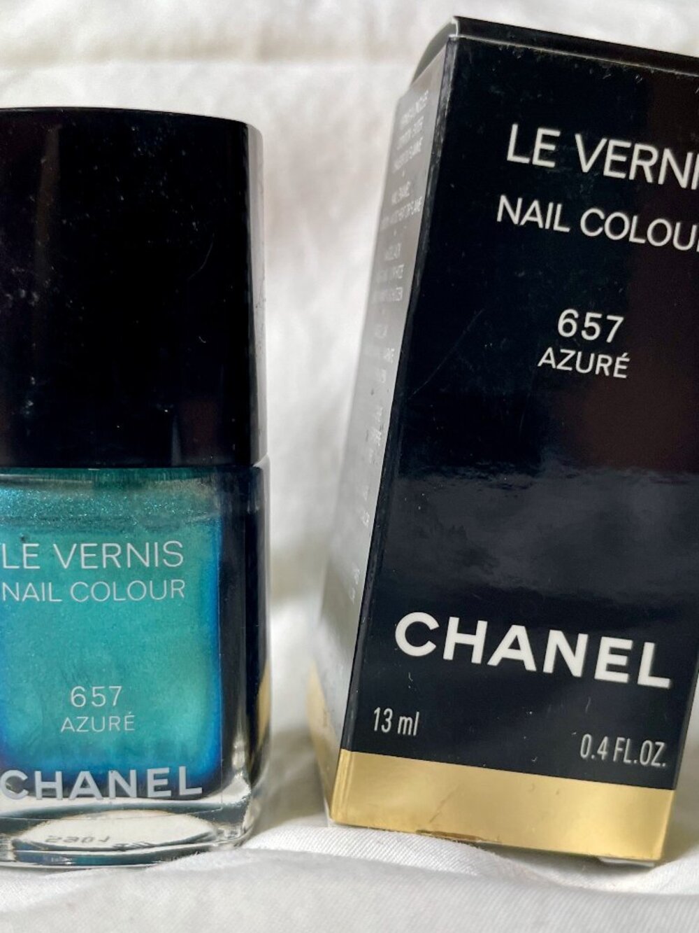 Chanel Le Vernis Azure 657 with box Limited Edition 2013